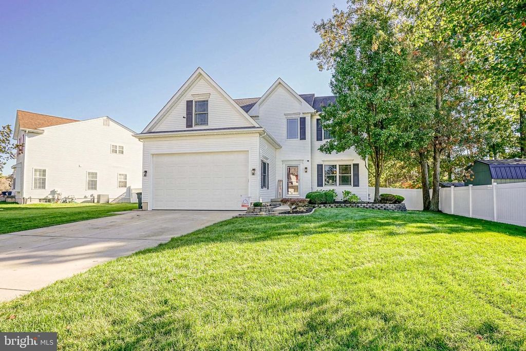 720 TUTOR LN, Williamstown, NJ 08094