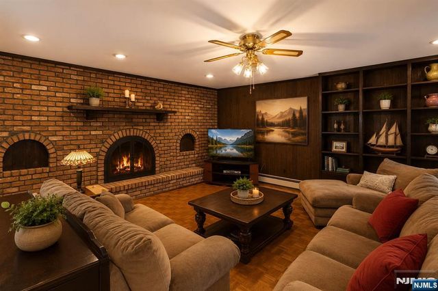 933 River Road, Hillsborough, NJ 08844