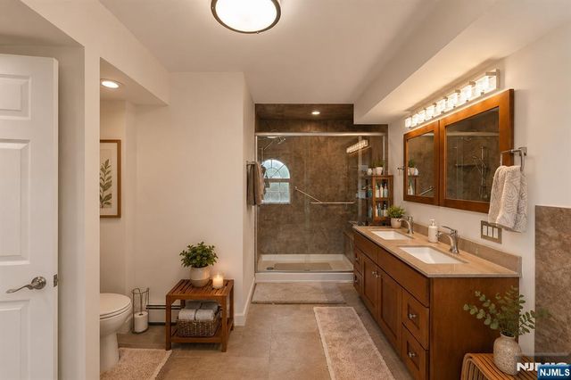 933 River Road, Hillsborough, NJ 08844