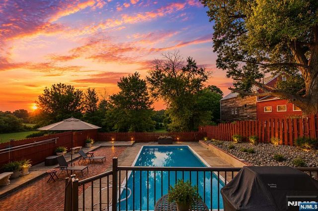 933 River Road, Hillsborough, NJ 08844