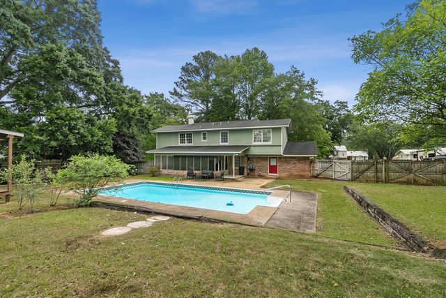 1311 Haisten Drive, Dothan, AL 36301