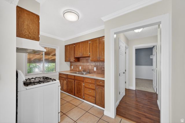 1911 BRINKER AVE, Ogden, UT 84401