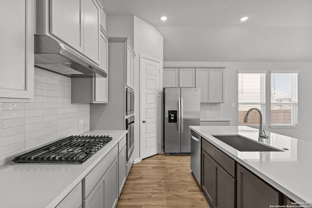 5712 Emmett Street, New Braunfels, TX 78130