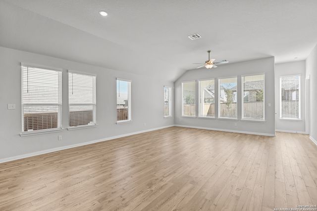 5712 Emmett Street, New Braunfels, TX 78130