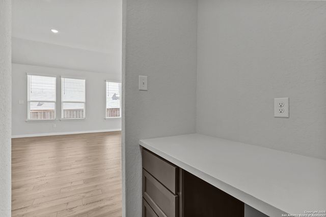 5712 Emmett Street, New Braunfels, TX 78130