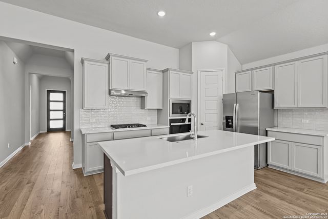 5712 Emmett Street, New Braunfels, TX 78130