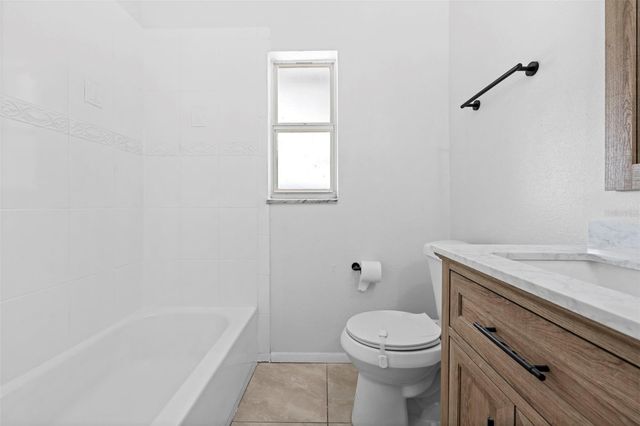 6307 JULIE STREET, Tampa, FL 33610