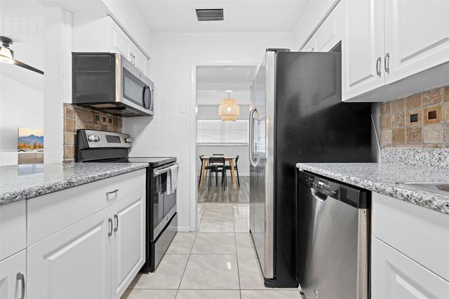 6307 JULIE STREET, Tampa, FL 33610