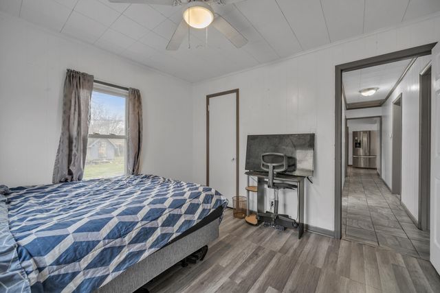 9345 Biddle Street, Romulus, MI 48174