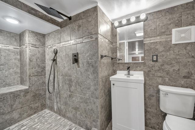 9345 Biddle Street, Romulus, MI 48174