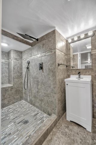 9345 Biddle Street, Romulus, MI 48174