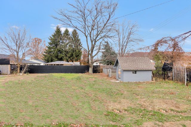 9345 Biddle Street, Romulus, MI 48174