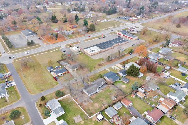 9345 Biddle Street, Romulus, MI 48174