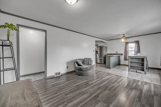 9345 Biddle Street, Romulus, MI 48174