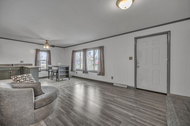 9345 Biddle Street, Romulus, MI 48174