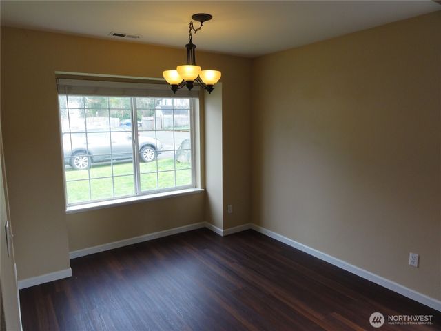 511 Forest Park Street, Port Orchard, WA 98366