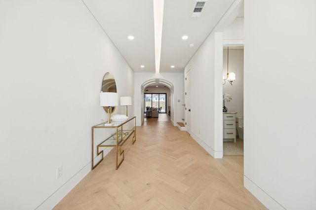 2015 Euclid Avenue, Dallas, TX 75206