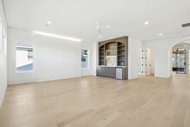 2015 Euclid Avenue, Dallas, TX 75206