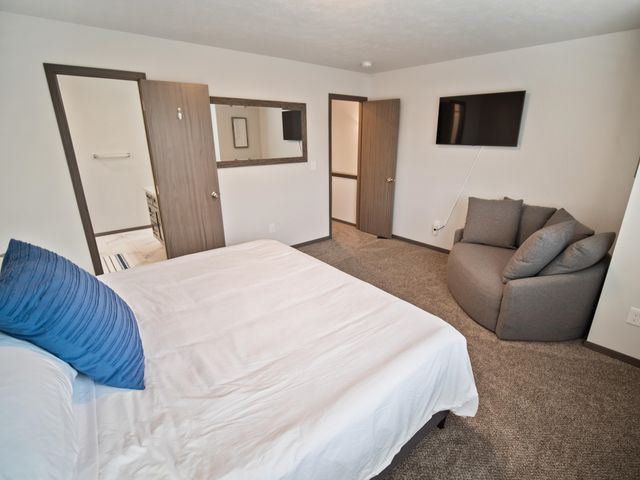 1422 N Wall St, Spokane, WA 99201