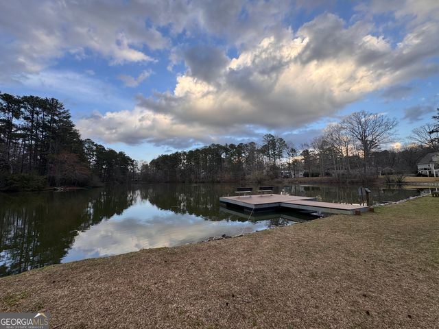 192 NE Kings Row NE, Marietta, GA 30067