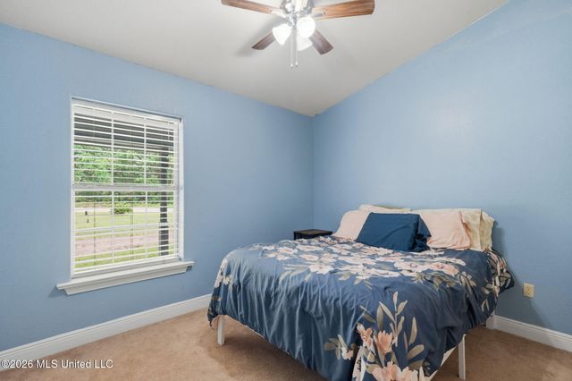 6102 Center Street, Ocean Springs, MS 39564