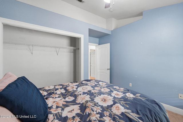 6102 Center Street, Ocean Springs, MS 39564