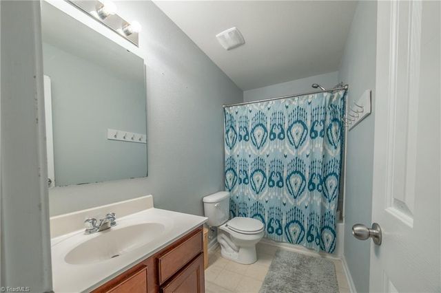 6009 Accord Court, Pfafftown, NC 27040