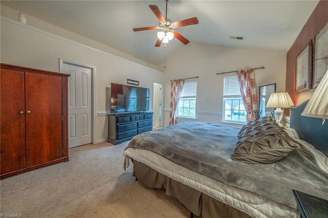 6009 Accord Court, Pfafftown, NC 27040