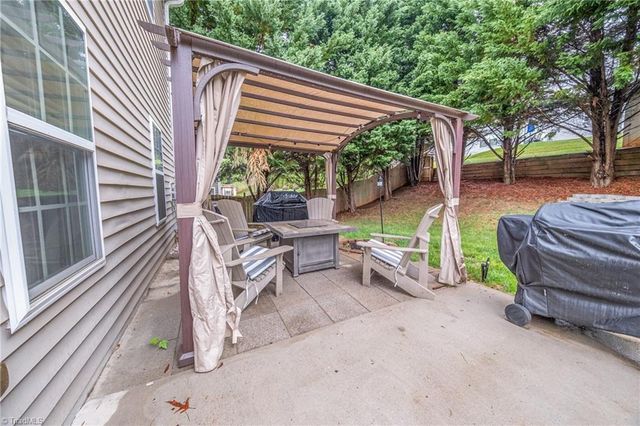 6009 Accord Court, Pfafftown, NC 27040