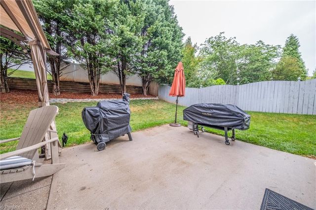 6009 Accord Court, Pfafftown, NC 27040