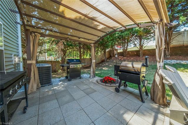 6009 Accord Court, Pfafftown, NC 27040