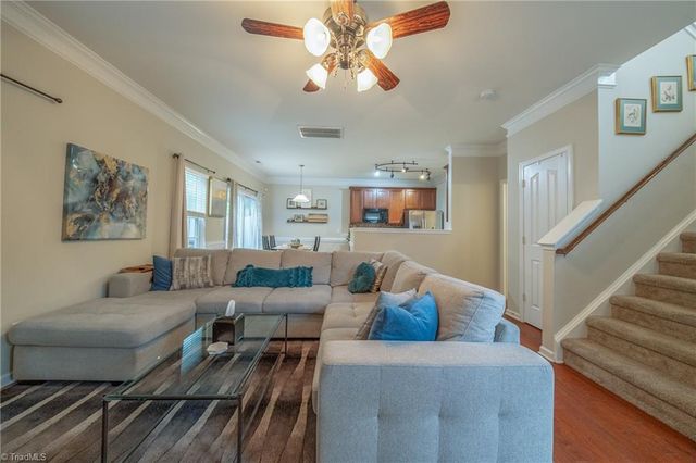 6009 Accord Court, Pfafftown, NC 27040