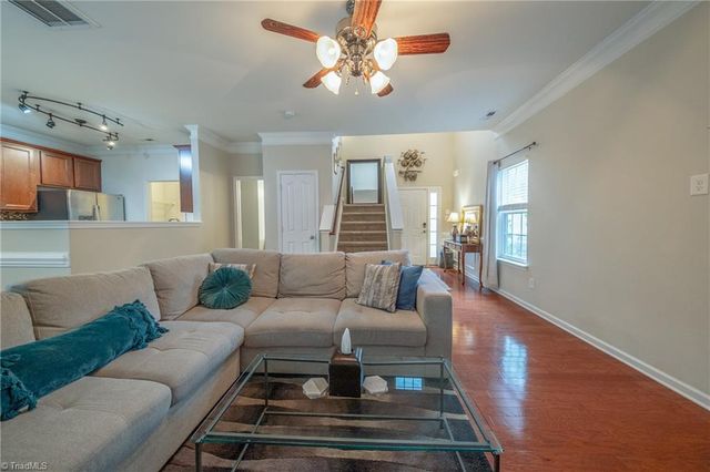 6009 Accord Court, Pfafftown, NC 27040