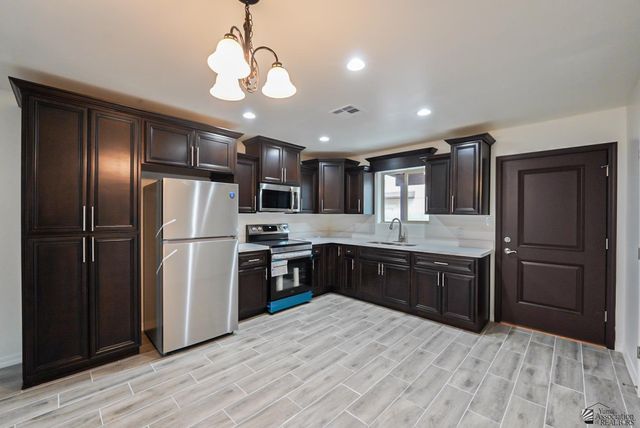 1921 S Walnut Ave, Yuma, AZ 85364