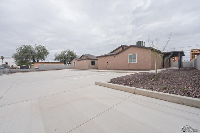 1921 S Walnut Ave, Yuma, AZ 85364