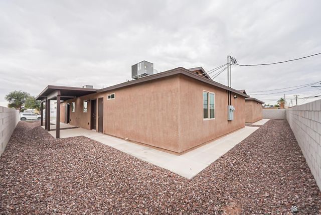 1921 S Walnut Ave, Yuma, AZ 85364