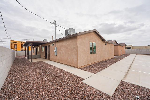 1921 S Walnut Ave, Yuma, AZ 85364