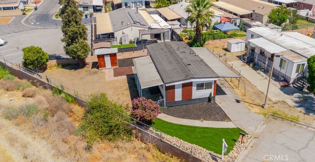 142 Sir Damas Drive, Riverside, CA 92507