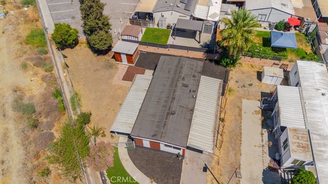 142 Sir Damas Drive, Riverside, CA 92507