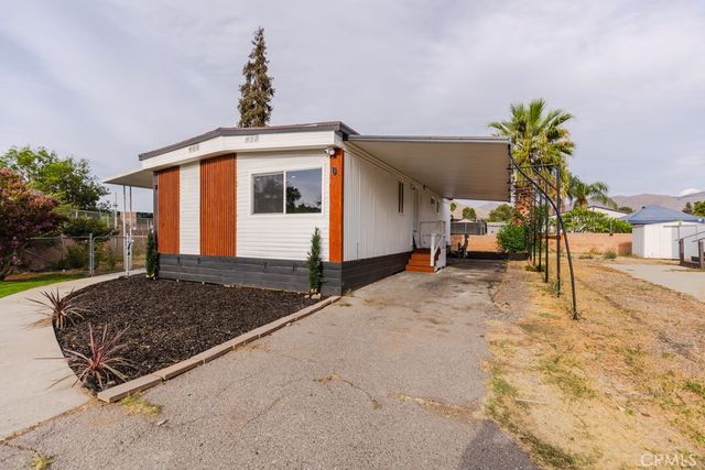 142 Sir Damas Drive, Riverside, CA 92507