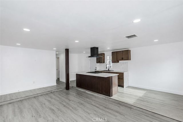 142 Sir Damas Drive, Riverside, CA 92507