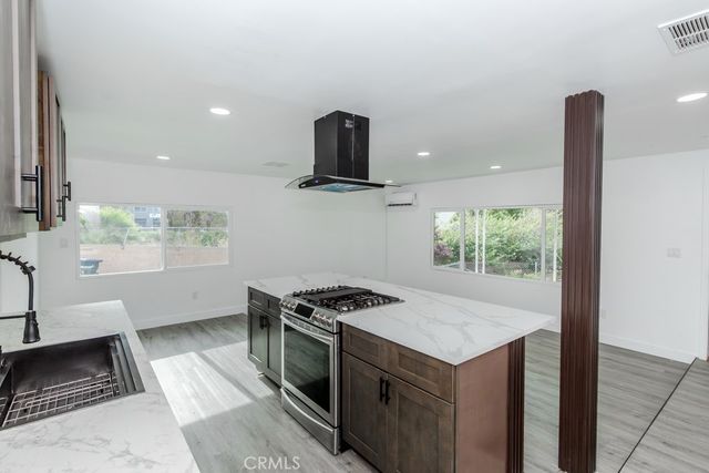 142 Sir Damas Drive, Riverside, CA 92507