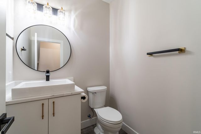 619 Sandringham Pass, Fort Wayne, IN 46845