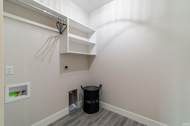 619 Sandringham Pass, Fort Wayne, IN 46845