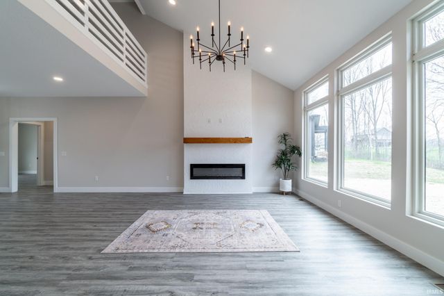 619 Sandringham Pass, Fort Wayne, IN 46845