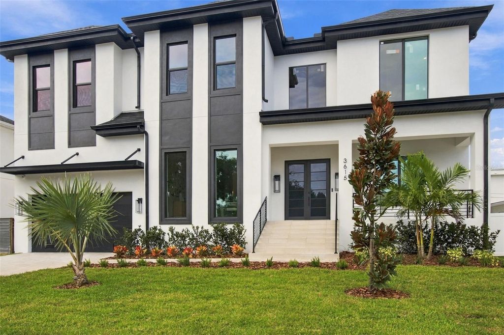 Image 3 of property listing at 3615 S LIGHTNER DRIVE, Tampa, FL 33629