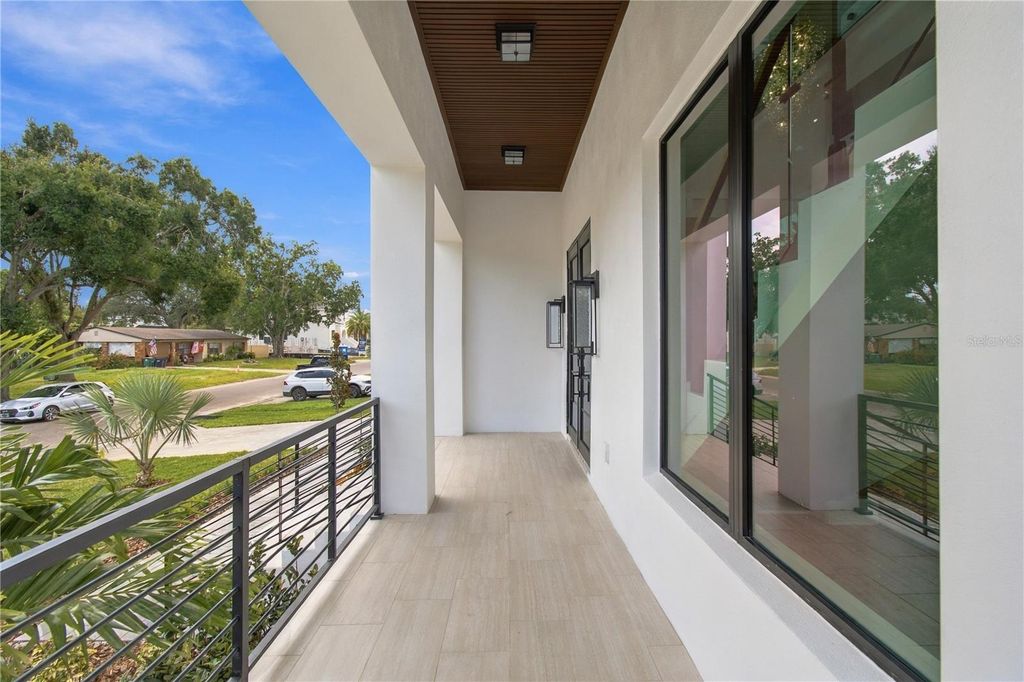 Image 6 of property listing at 3615 S LIGHTNER DRIVE, Tampa, FL 33629