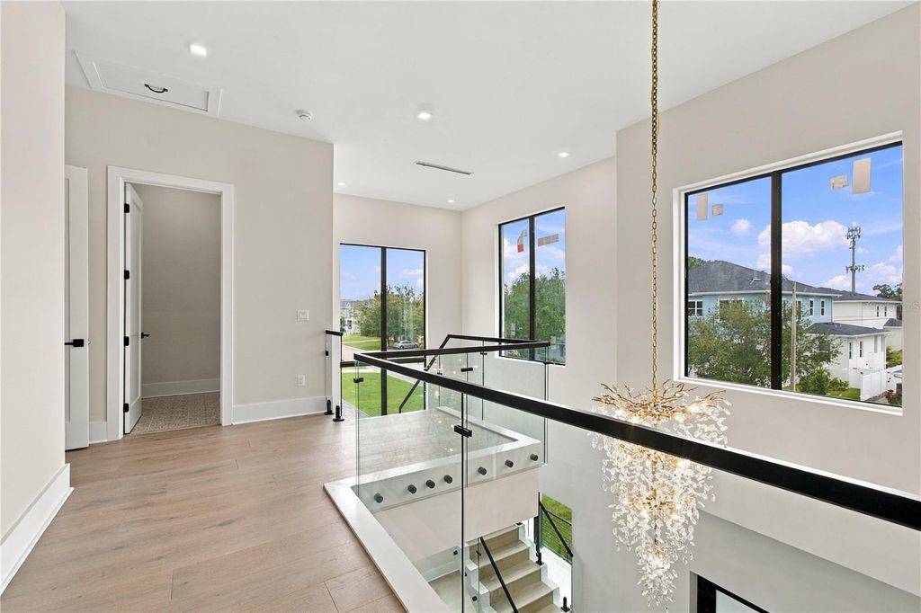 Image 60 of property listing at 3615 S LIGHTNER DRIVE, Tampa, FL 33629