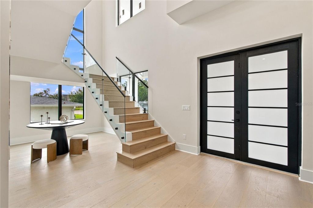 Image 9 of property listing at 3615 S LIGHTNER DRIVE, Tampa, FL 33629