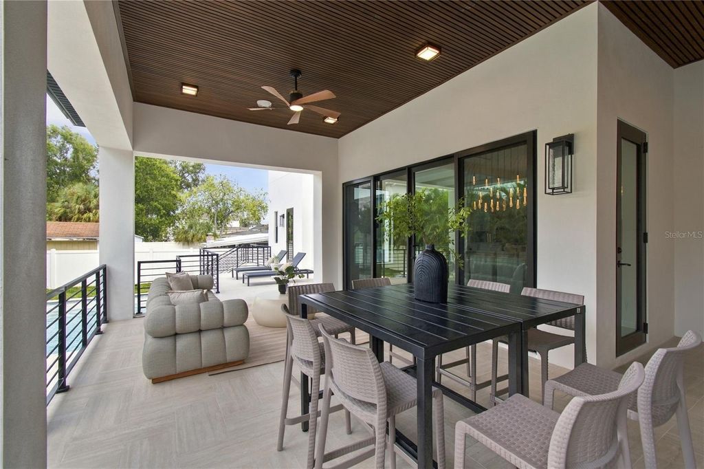 Image 86 of property listing at 3615 S LIGHTNER DRIVE, Tampa, FL 33629